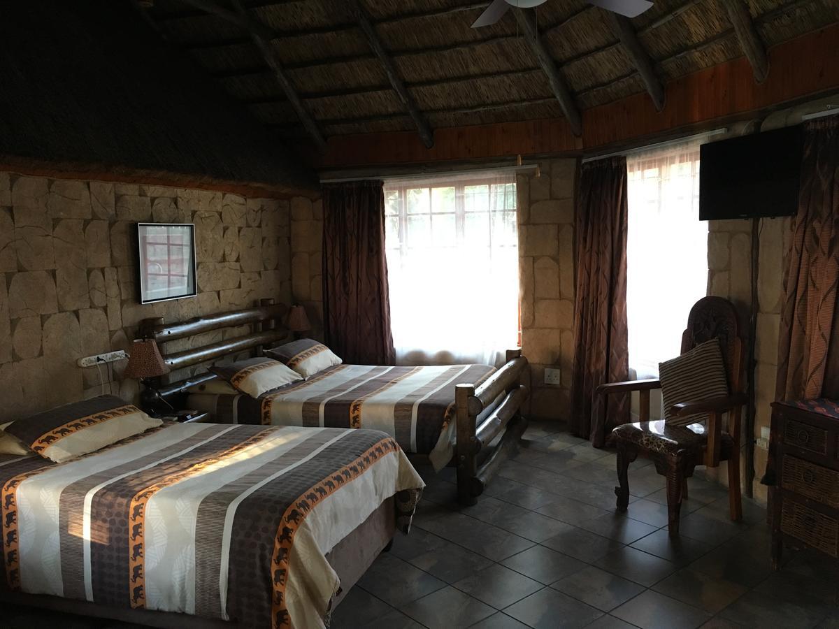 Lions Rest Guest House Germiston Exterior photo
